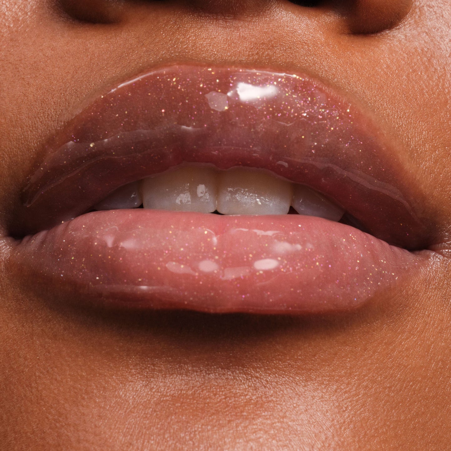 phyto-glow-lip-balm-shimmer-stardust-m4 NATR-10131-Phyto-Glow-Lip-Hover-Stardust.jpg
